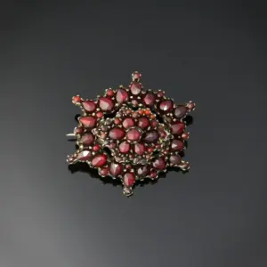 Stará brožka s českými granáty - tombak, polovina 19. století
